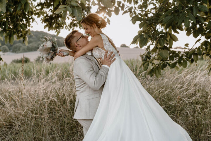 Freie Traurednerin, Freie Trauung Karlsruhe, Pforzheim, Baden-Württemberg, Baden-Baden